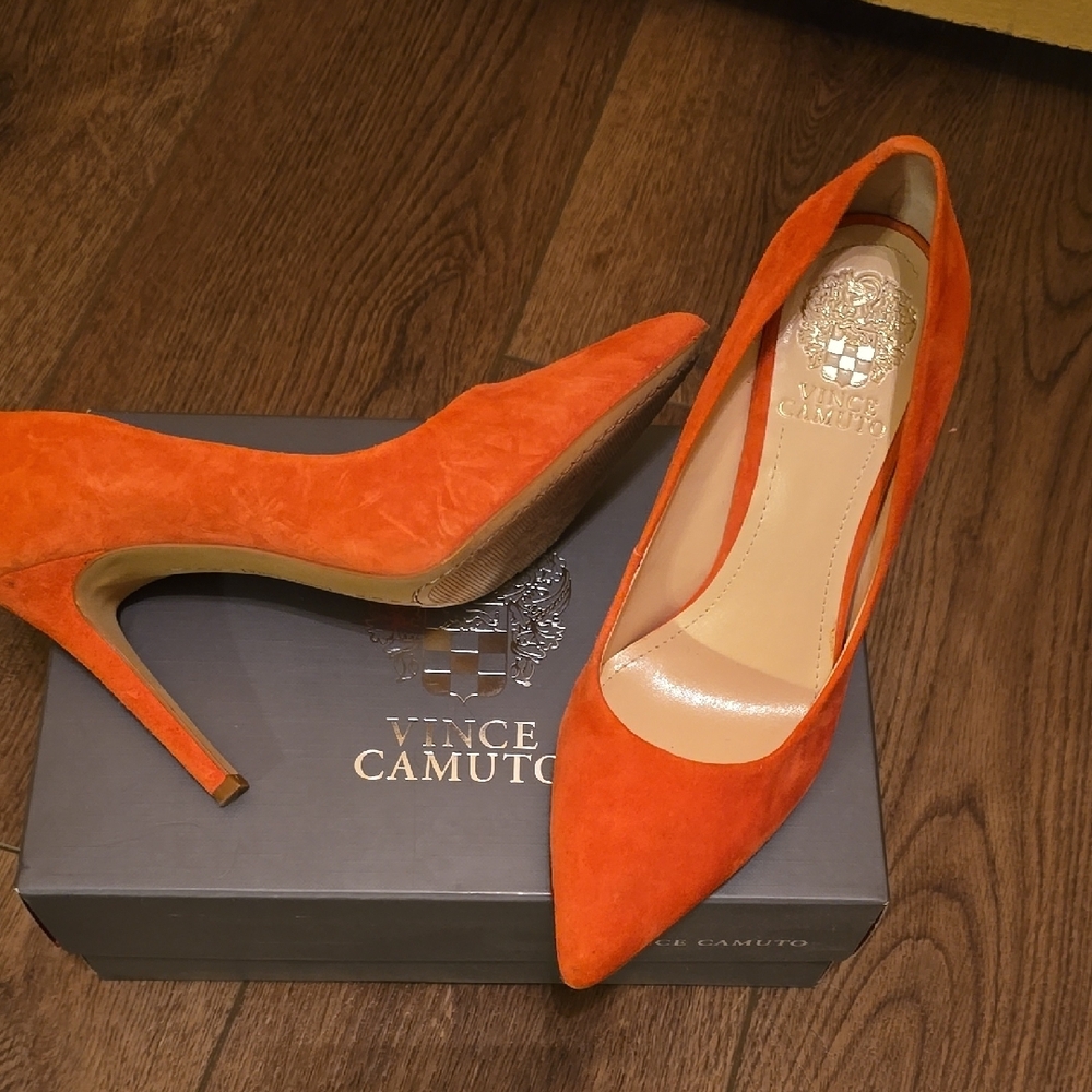 Vince Camuto Women's Orange Heels